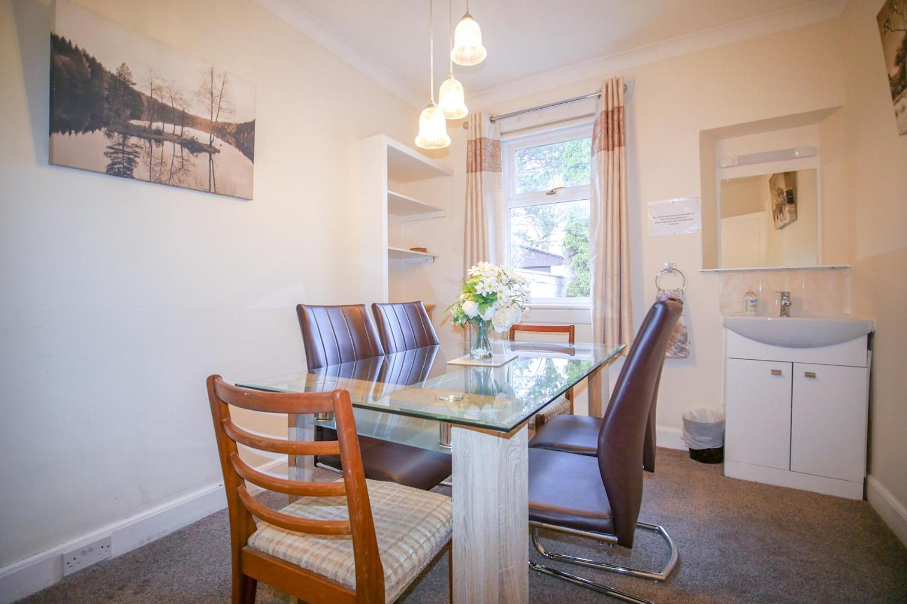 Lochlash 3 Bedroom House インヴァネス エクステリア 写真