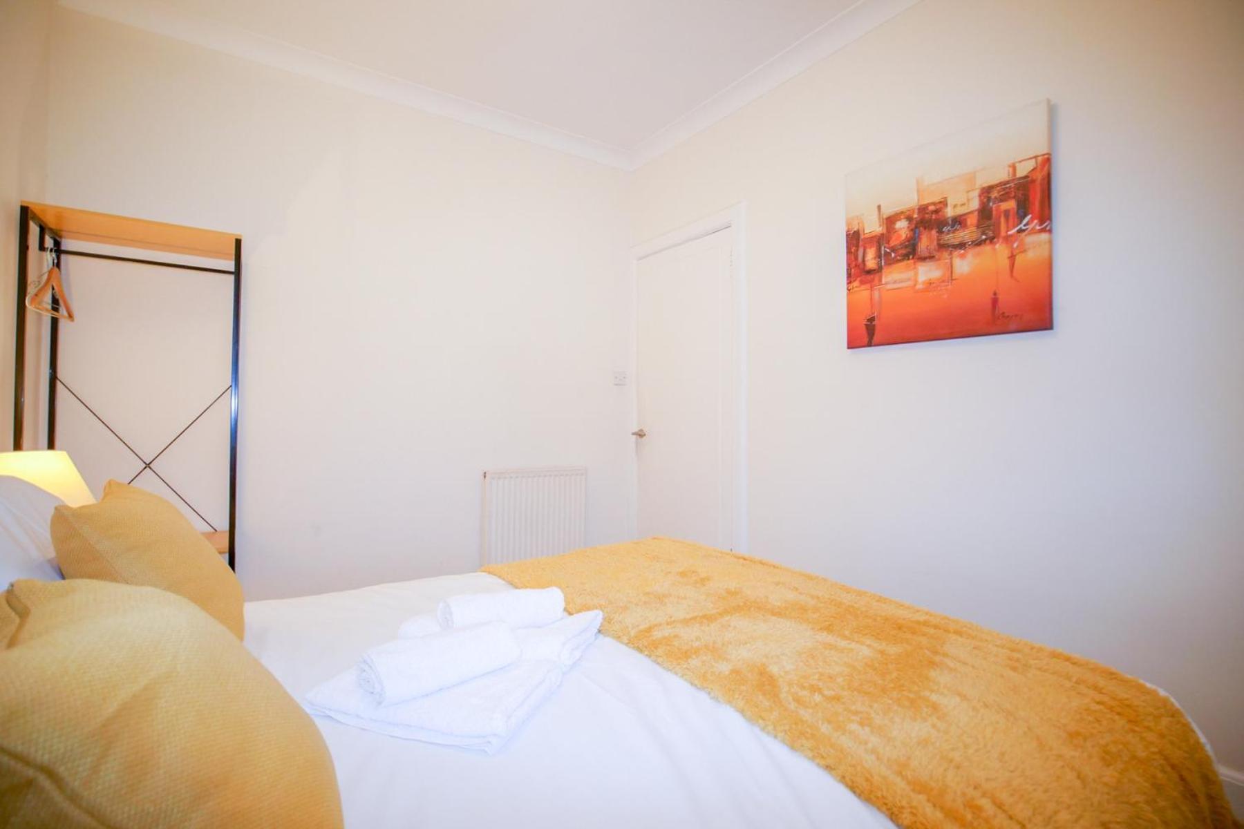 Lochlash 3 Bedroom House インヴァネス エクステリア 写真
