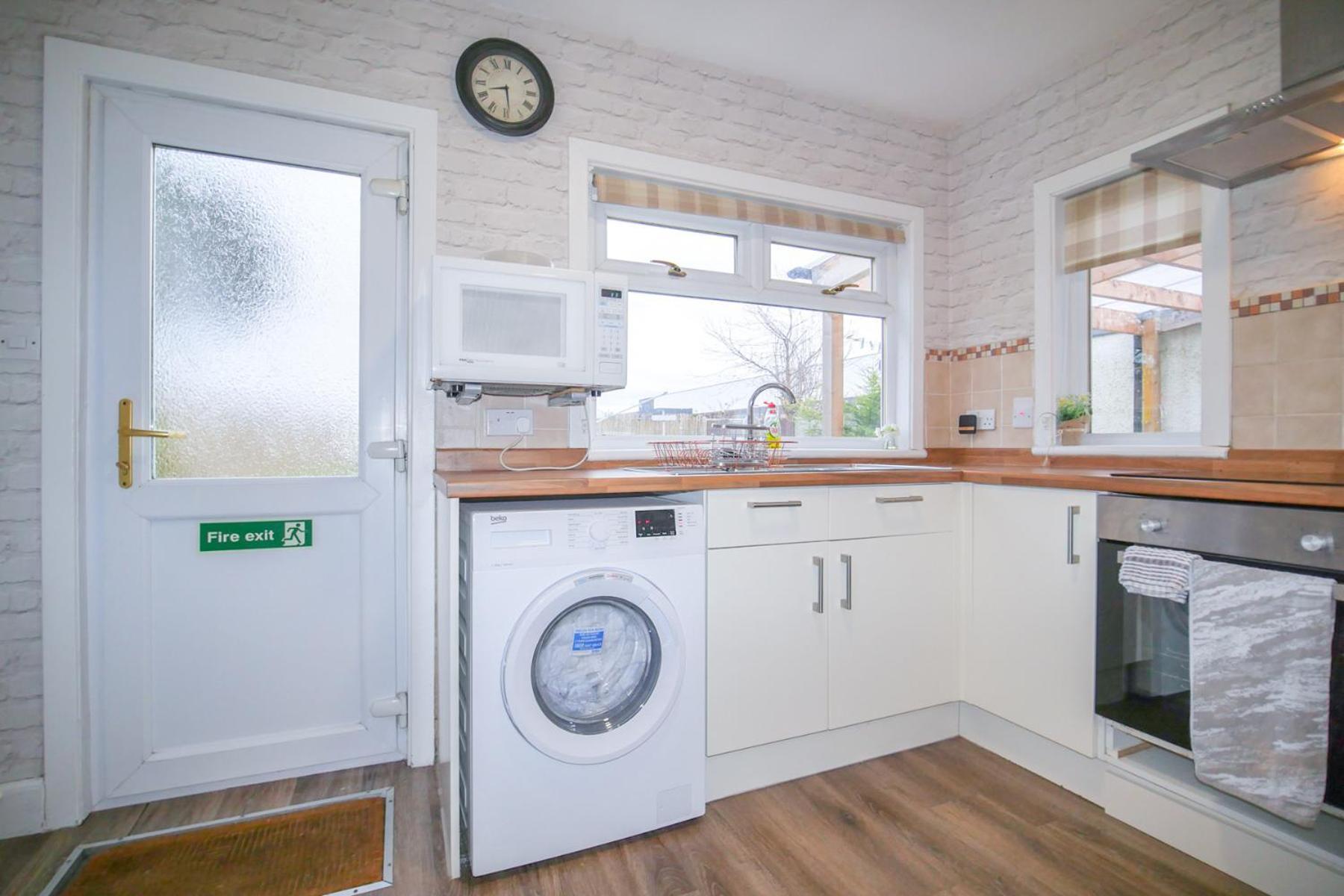 Lochlash 3 Bedroom House インヴァネス エクステリア 写真
